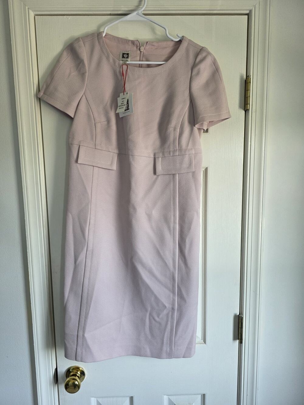 Anne Klein Twill Sheath Designer Dress Elegant New Size 2 Gold Detailing Cream